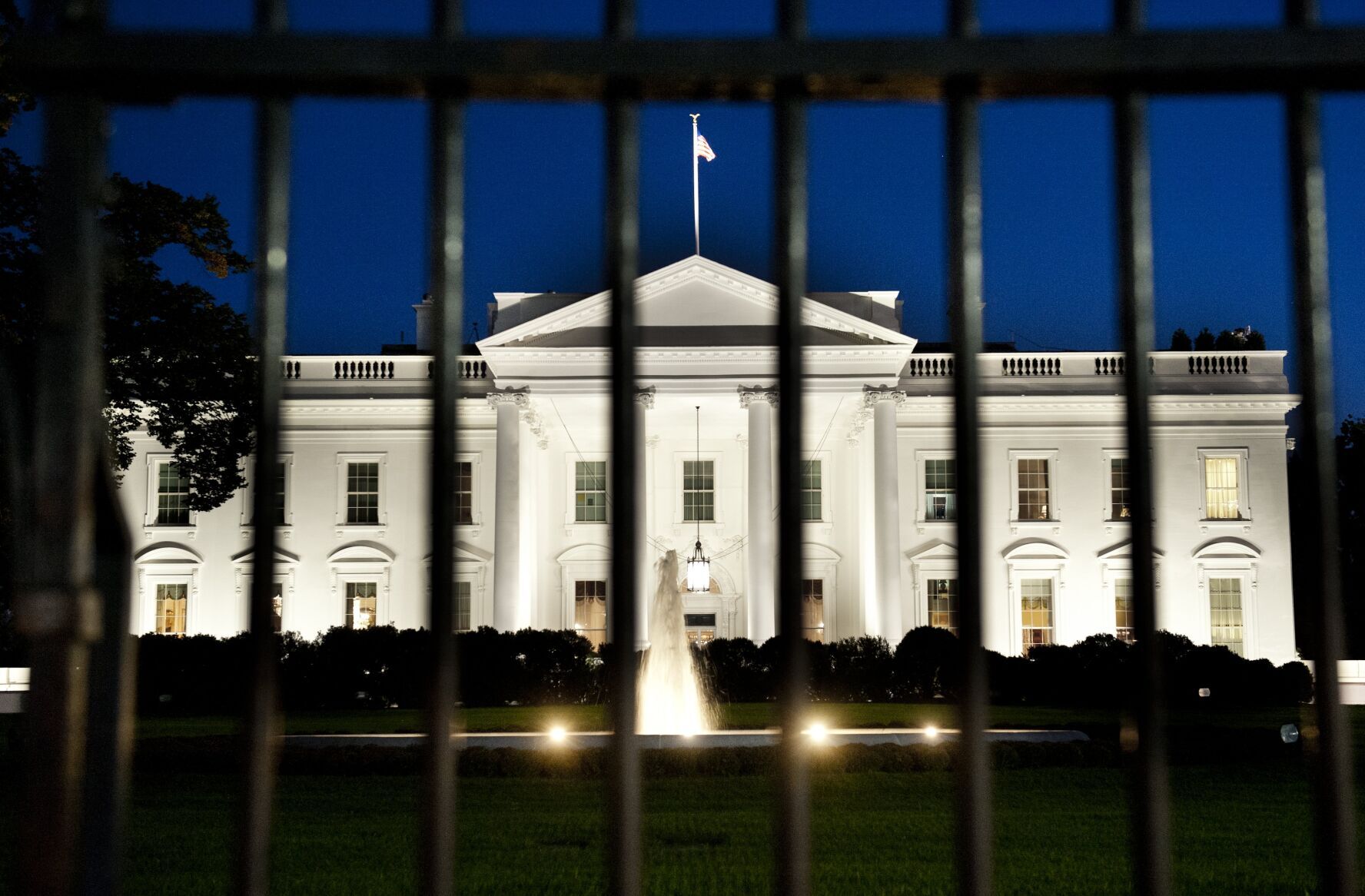 Justice Department investigating potential presidential pardon bribery scheme, court records reveal